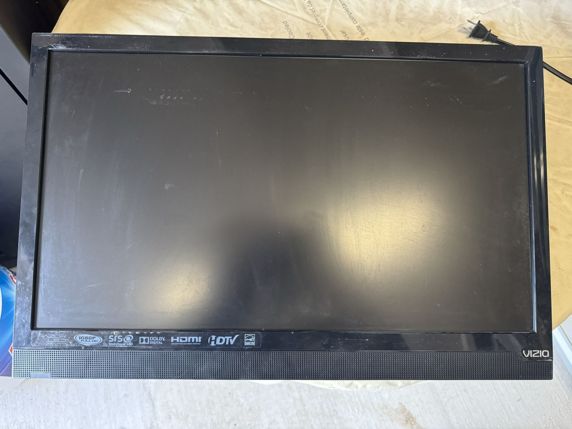 Vizio Non Smart Tv $35 Or Best Offer