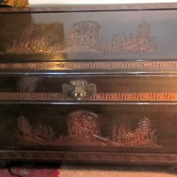 Vintage Chinese Handcarved Wooden Trunk With Cedar Lining 42x24x21" In VG Condition 