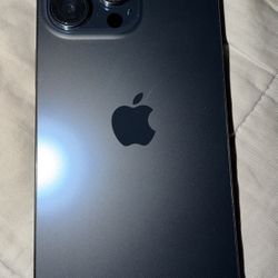 LIKE NEW OPEN BOX IPHONE 15 PRO MAX 256 GB