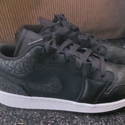 Nike Air Jordan 1 Low SE