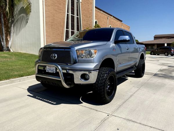 2010 Toyota Tundra Crewmax Platinum for Sale in Anaheim, CA - OfferUp