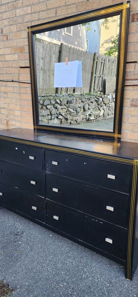 Free Dresser With The Mirror