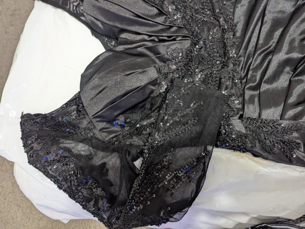 Gala Dress/ Vestido De Gala