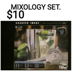 Mixology Set.