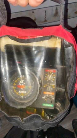 Vintage Vexillar ice fishing radar