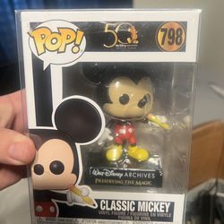Pop classic Mickey