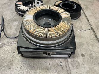 Kodak carousel slide projector tested
