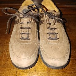 
Women's Clarks Unstructured Brown Leather Sneakers