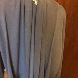 Women’s Sweater Cardigan new with tags on