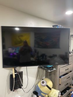 60” 4K Samsung TV with Stand