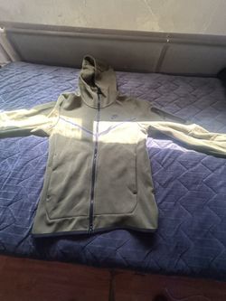 Nike Tech