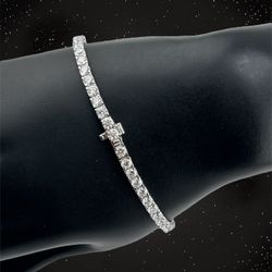 Tennis Bracelet In 14k White Gold