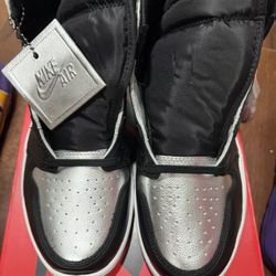 Jordan 1 Silver Toe Women’s Size 11 Men 9.5