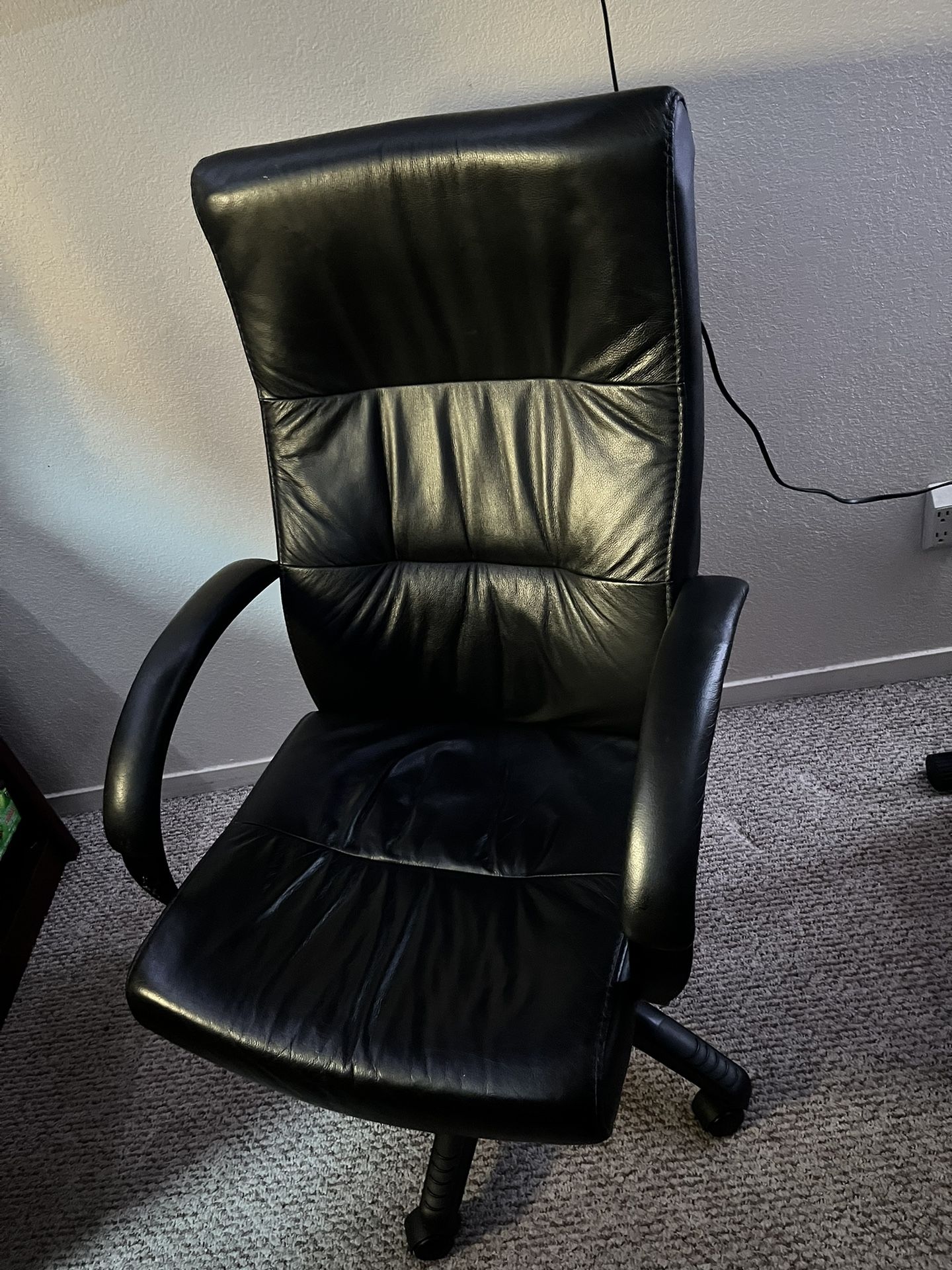 Office chair - Main Image