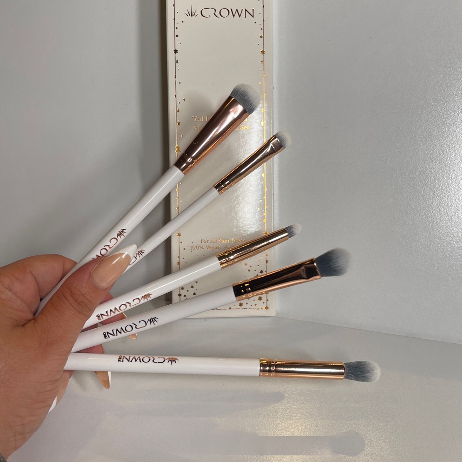 Crown All Eyes On You Brush Set (makeup Beauty Cosmetics Make Up)