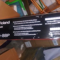 Roland Keyboard Electronic