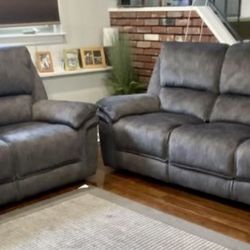 LIKE BRAND NEW RECLINING COUCH & LOVE SEAT