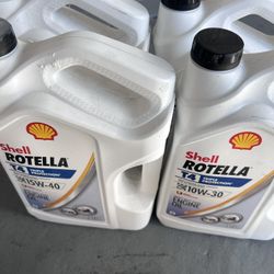 Shell Rotella T4 Diesel Engine Oil – 10W-30 & 15W-40 (1 Gal