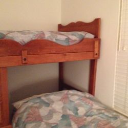 Solid Wood Bunk Beds 