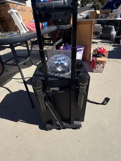 Karaoke machine