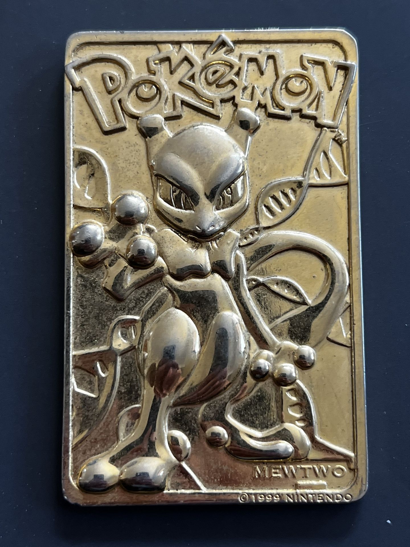 Vintage 1999 Burger King Pokémon 23K Gold Plated Trading Card Mewtwo