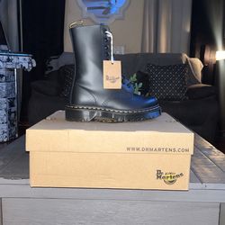 Dr. Martens