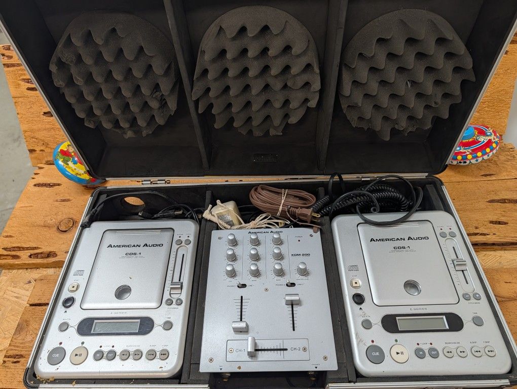 Vintage DVD DJ Mixer 