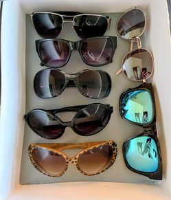 $5 each Women’s Fashion Sunglasses  - 7 Pairs (Like New!)