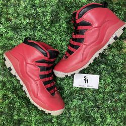 Jordan 10 Retro Bulls Over Broadway size 7 Gs