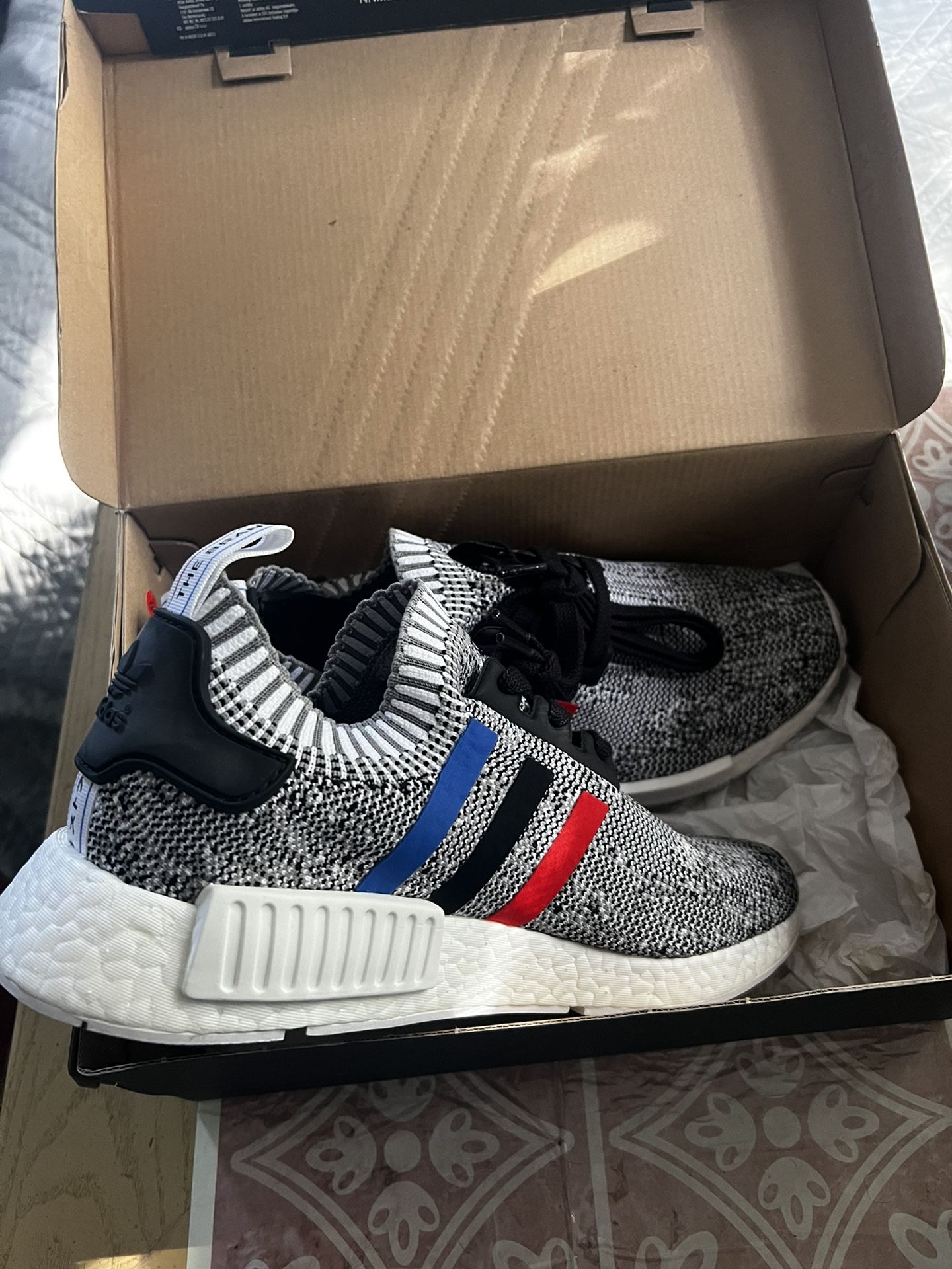Adidas NMD_R1 PK