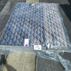 RV Lippert mattress (Brand New)