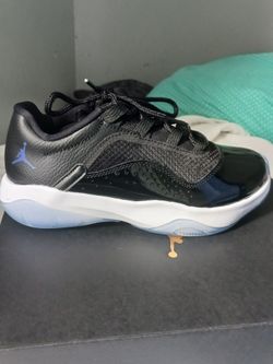 Air Jordan 11 CMFT