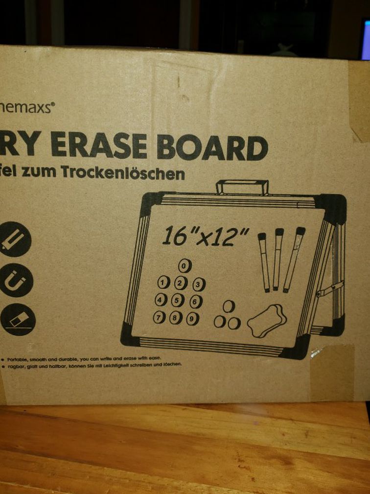 NEW ON THE GO DRY ERASE MAGNETIC BOARD