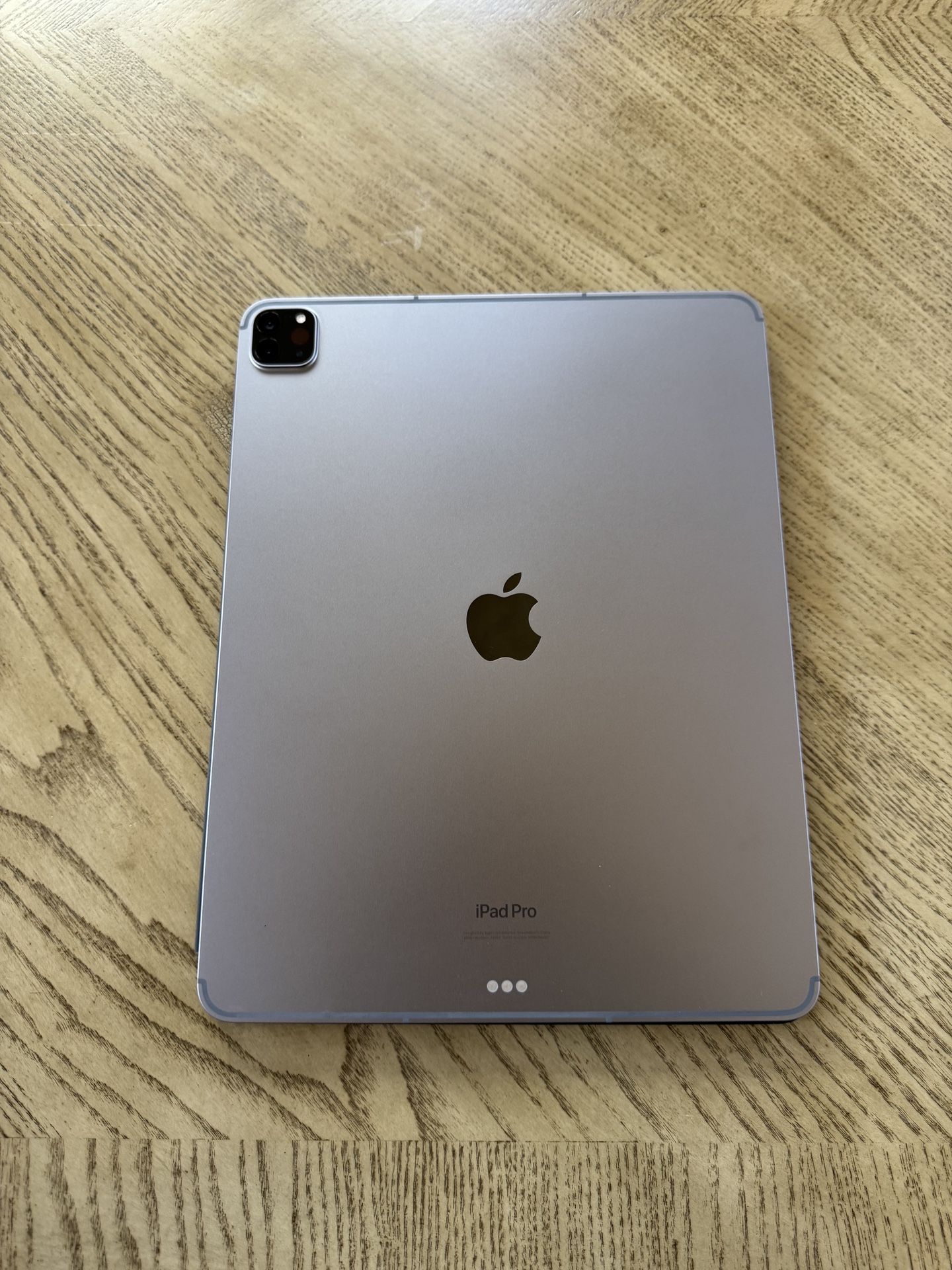 iPad M2 Pro 12.9" 1TB Cellular, with upgraded 16GB RAM