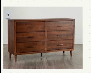 Wood dresser 6 drawers