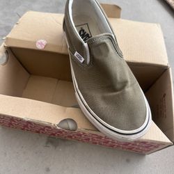 Size 7 Vans 