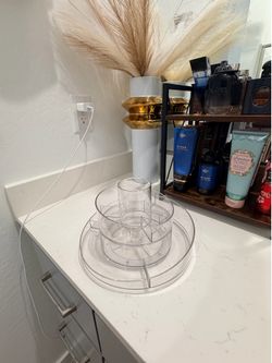 Makeup rotating organizer
