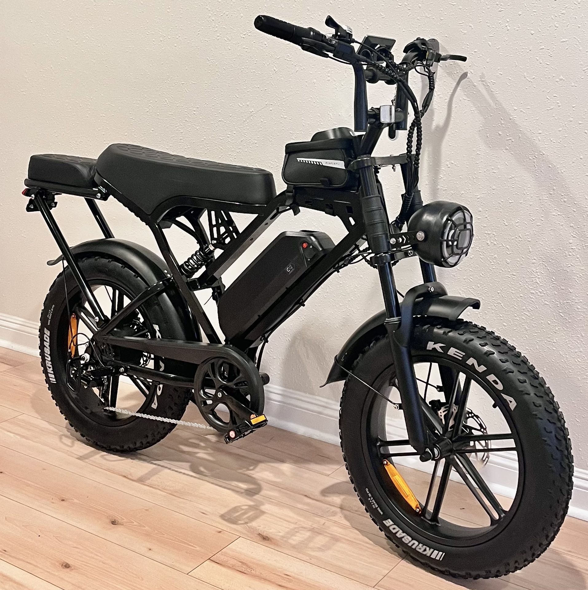 New Adult Electric Bike 1500W Peak,32mph, 15AH Battery, Removable Dual Seat, 20in Tires