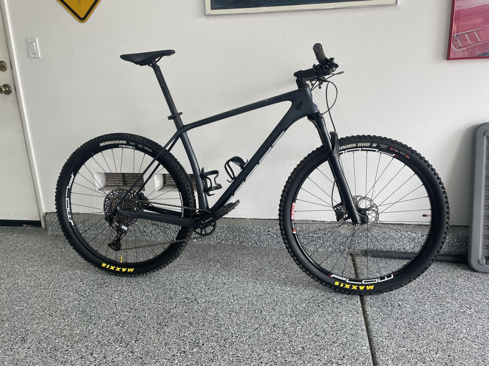 Scott Scale 940 XL Full Carbon with Upgrades