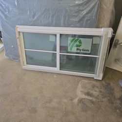 Ply Gem Window