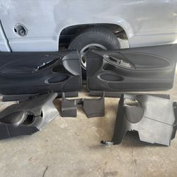 Interior Pieces And Door Panels 96-04 Mustang 