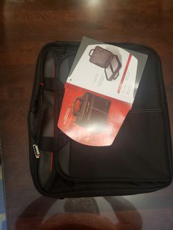 Targus Laptop Case 16" New  but Small  Defects