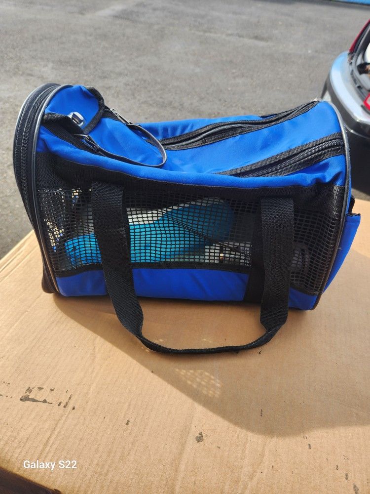 Dog Carrier With Dog Bed Stand