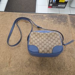 Gucci Bree Messenger Crossbody Handbag