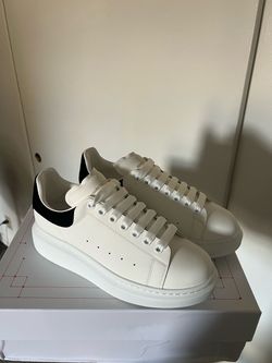 Alexander Mcqueens