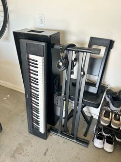 Yamaha Piaggero Keyboard Bundle - Everything Included
