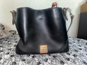 Black Dooney & Bourke