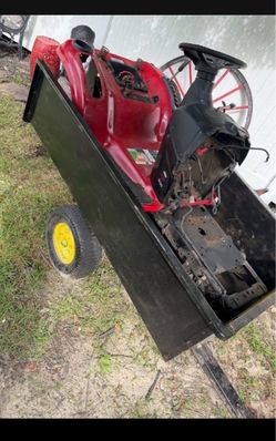 Agri fab commercial dump cart- holds 1250 lbs. 17 cu ft