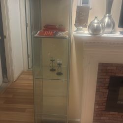 Display Cabinets with Glass Shelves