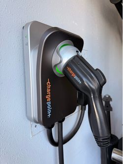 ChargePoint HomeFlex Level 2 EV Charger J1772 - Fast Smart Battery Power Charging at Home for Electric Automobile Vehicles - NEMA 14-50 Plug for Elect